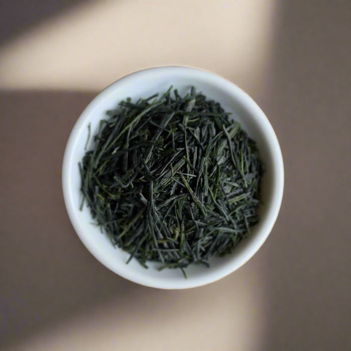 Kurihara Tea #16: Competition Grade Saemidori Heritage Gyokuro Green Tea - Yunomi.life
