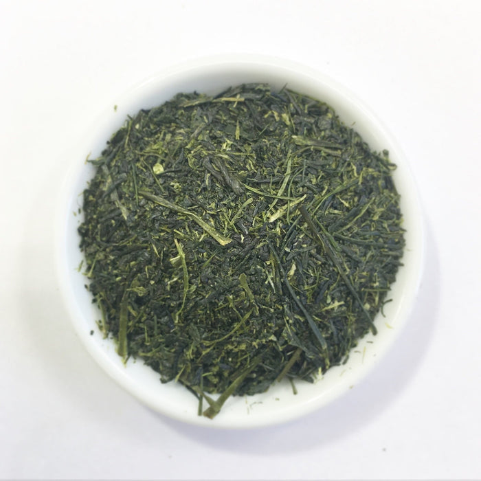 Yamane-en: Spring Saemidori Fukamushicha Green Tea, Chirancha from Kagoshima 特選　知覧さえみどり - Yunomi.life
