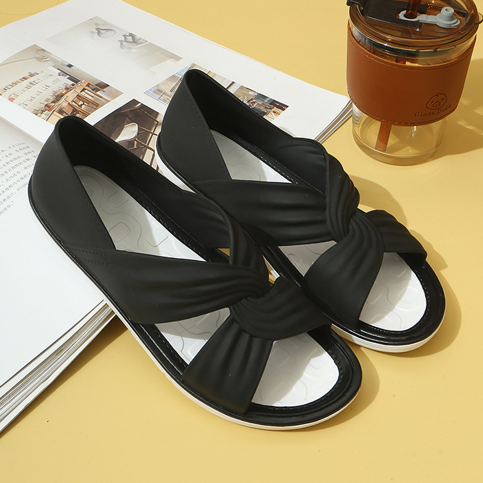 Black / 6