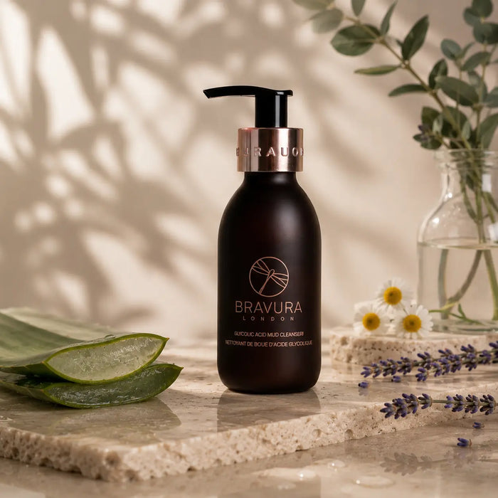 Hot Cloth Volcanic Mud Cleanser & Mask 150ml Bravuralondon.com