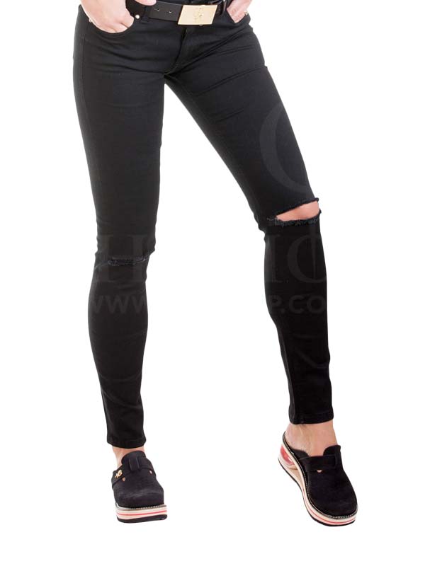 Phi Jeans ripped