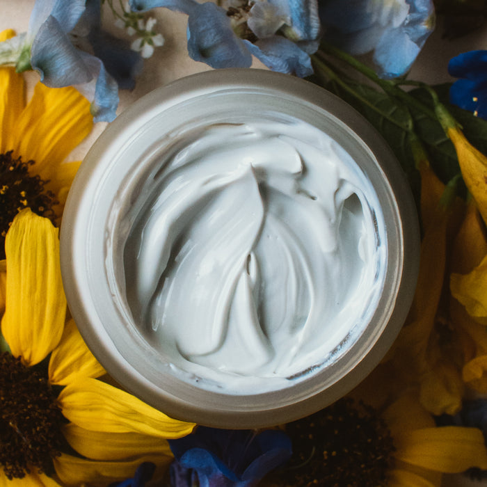 KYPRIS Beauty-Pot of Shade: Heliotropic-Sun Care-KYPRIS_ImageWithIngredients_PotOfShadeHeliotropic_GS5_8-The Detox Market |