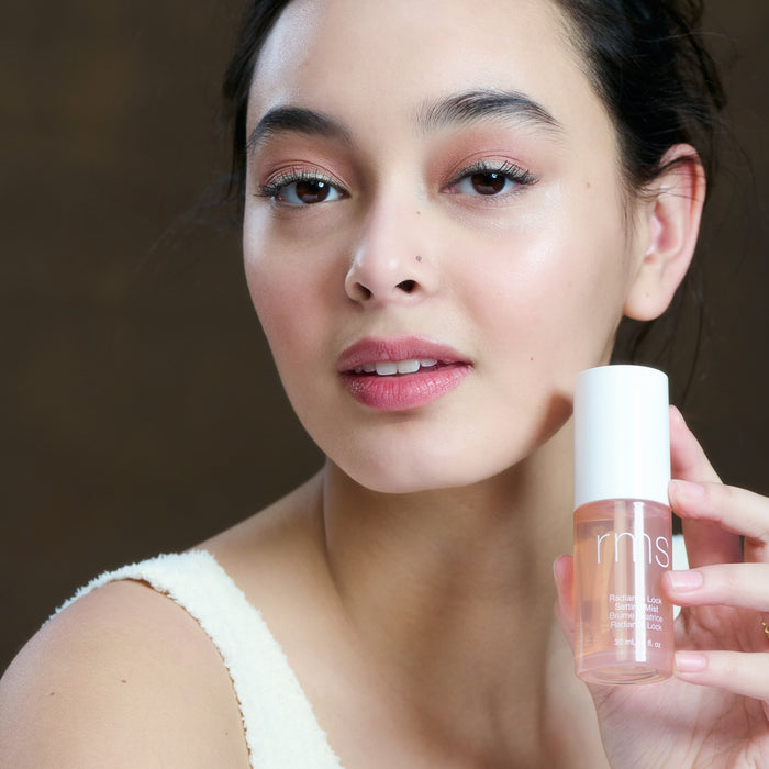 RMS Beauty-Radiance Lock Setting Mist-Makeup-810170740268-SSP1Travel-PACK-MODEL-1-The Detox Market |