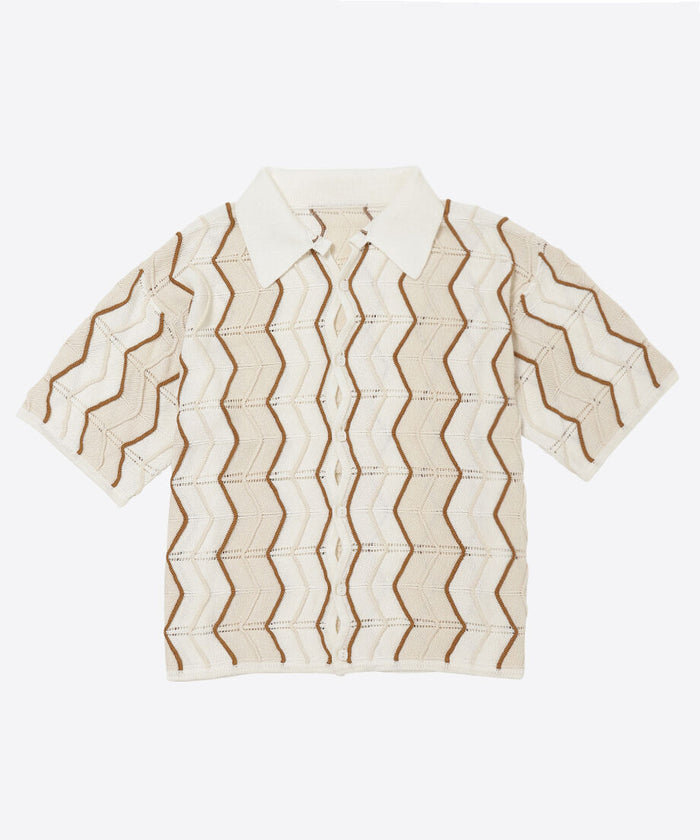 wave pattern knit shirt